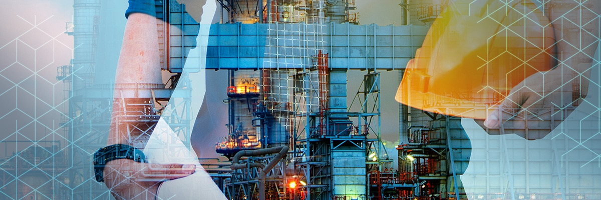 Engenheiro industrial com planos anticorrosivos