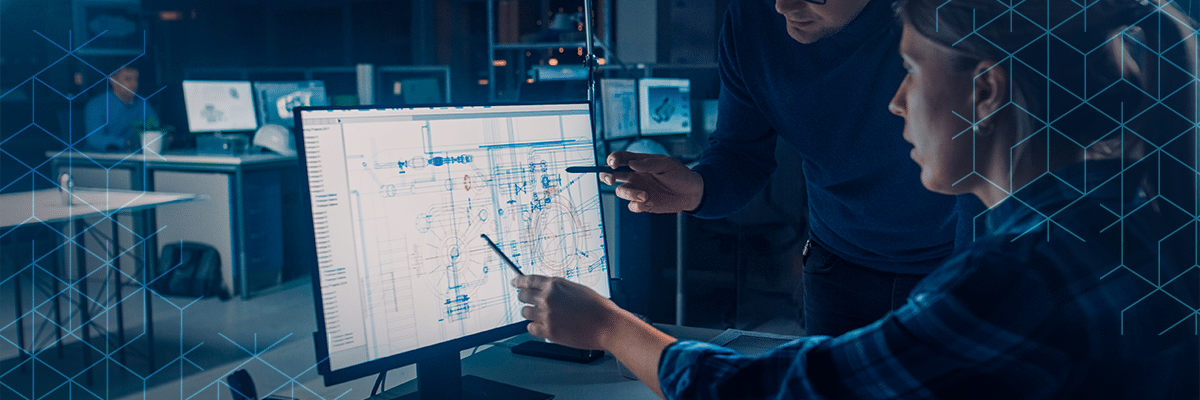 Engenheiros-trabalham-em-computador